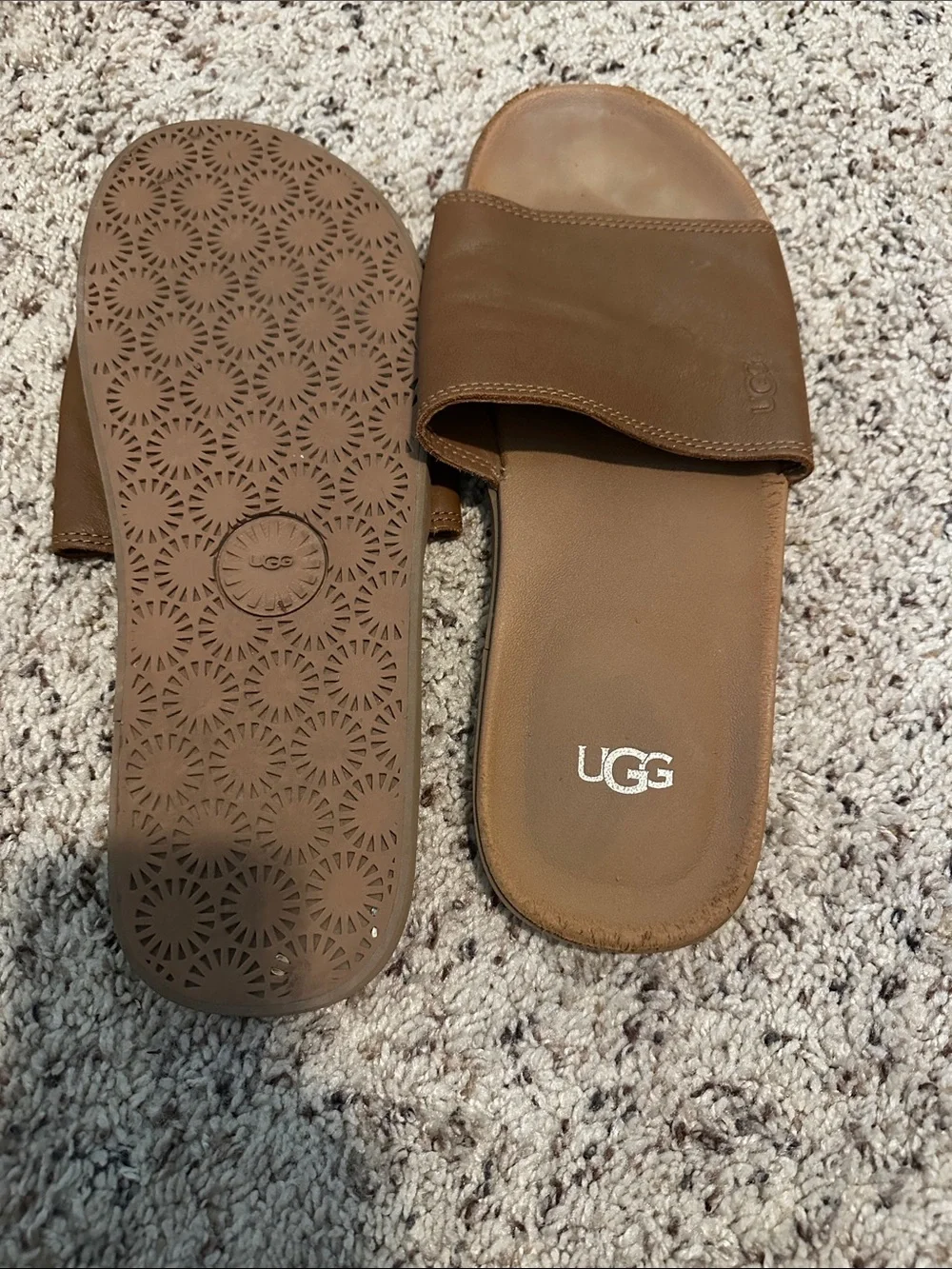 UGG Men's size 10 Brown Leather Slide Sandals — Classic Chestnut
